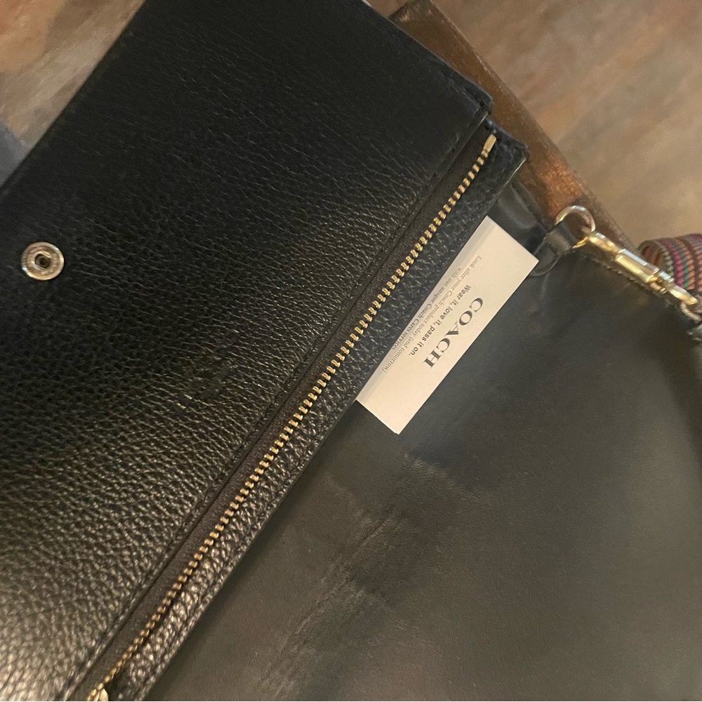 Coach crossbody wallet bag
